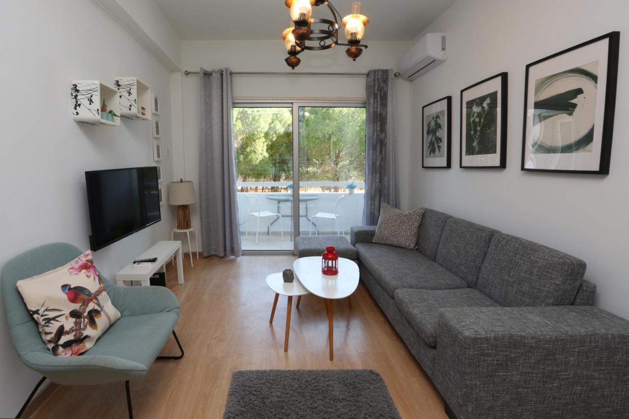 Cozy Holiday Apartment In Larnaca Near Foinikoudes エクステリア 写真